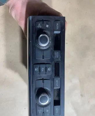 Audi A6 S6 C6 4F Climate control unit 4F2820043P 5HB00883360 4F0910043A