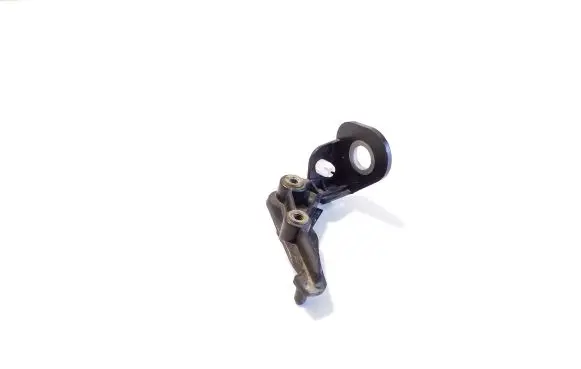 Fender mounting bracket
