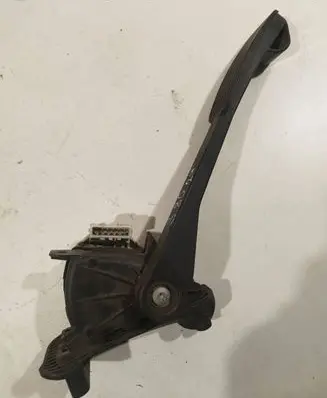 Volvo S80 Accelerator throttle pedal 9496821