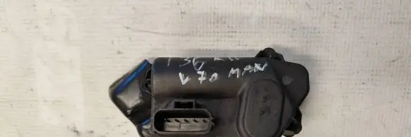 Volvo V70 Intake manifold valve actuator/motor 30757452