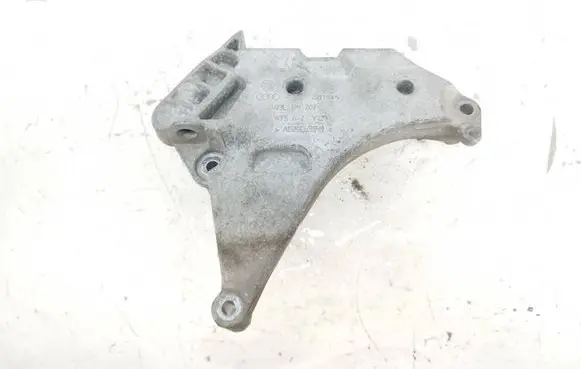 Skoda Superb B6 (3T) Engine mounting bracket 03L199207 KTS62V120