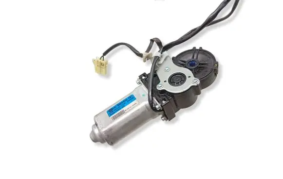 Hyundai Santa Fe Seat adjustment motor 88309CM300