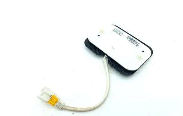 Tesla Model S Seat pressure sensor 100577800B