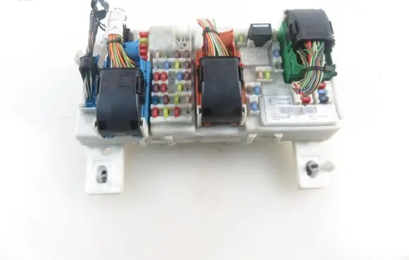 Ford Focus Central body control module 7M5T14A073DF