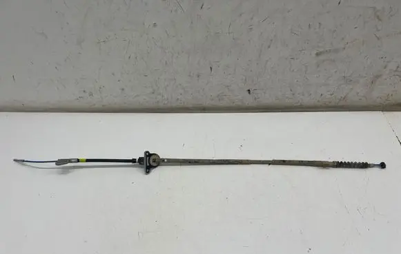 Toyota Hilux VIII Hand brake release cable