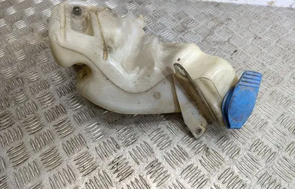 Audi A6 S6 C5 4B Windshield washer fluid reservoir/tank 4B0955453K