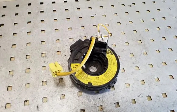Toyota RAV 4 (XA20) Airbag slip ring squib (SRS ring) 