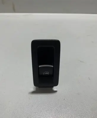 Volkswagen PASSAT B6 Electric window control switch 1F0959527A