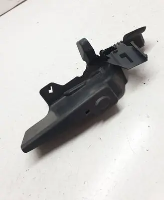 Audi A4 S4 B7 8E 8H Tailgate/boot lid lock trim 8E2837350