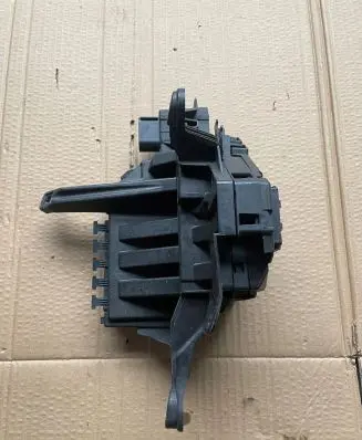 Mercedes-Benz C W205 Fuse box set 2055401950