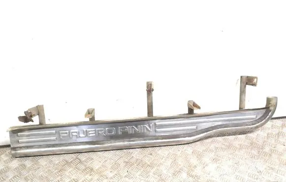 Mitsubishi Pajero Pinin Sill P2448R