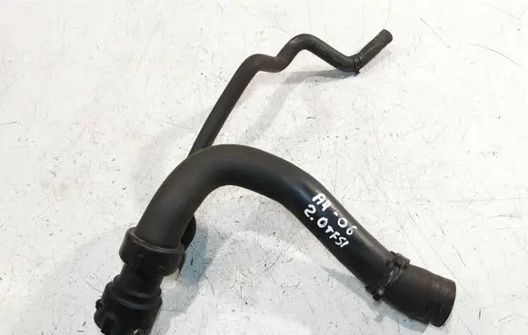 Audi A4 S4 B7 8E 8H Engine coolant pipe/hose 8E0121044B