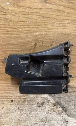 Volvo S60 Front bumper mounting bracket 30796626