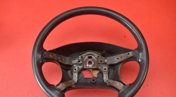 KIA Sportage Steering wheel 0K04L32980