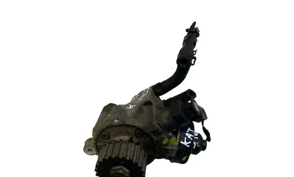 Skoda Octavia Mk3 (5E) Fuel injection high pressure pump 04L130755D 0445010537 5Q0130307M