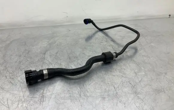 BMW 7 F01 F02 F03 F04 Engine coolant pipe/hose 7575435