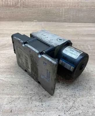Opel Vectra C ABS Pump 13509215AB 13663913 13136694