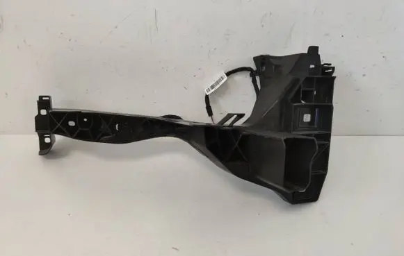 Audi Q7 4M Headlight/headlamp mounting bracket 4M0805608C