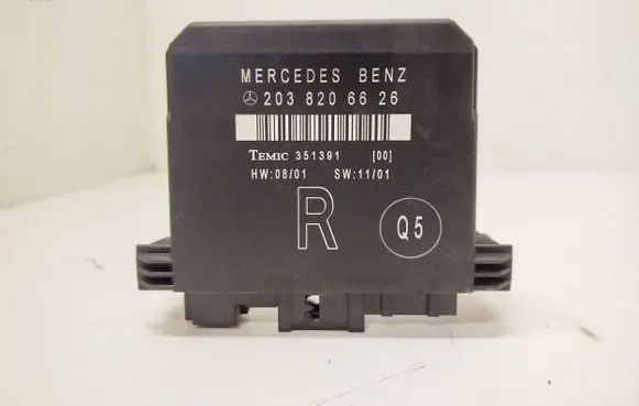 Mercedes-Benz C W203 Door control unit/module 2038206626 351391
