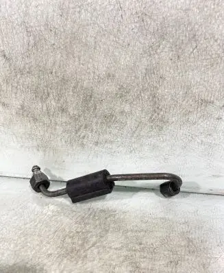 Opel Insignia A Fuel injector supply line/pipe 55204728