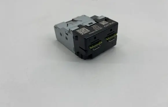 Volvo XC40 USB socket connector 32375814 A2C148254 41049760