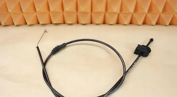 Mercedes-Benz CLS C219 Engine bonnet/hood lock release cable 2118800259 A2118800259