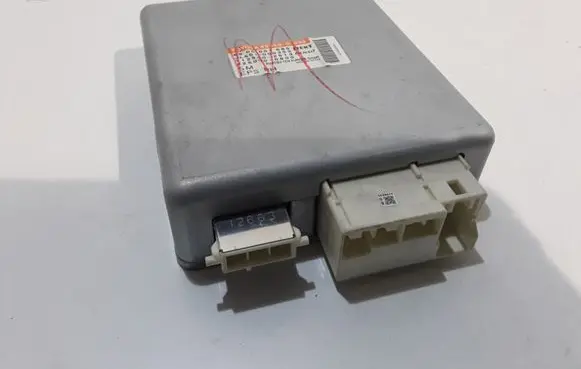 Toyota Avensis T270 Other control units/modules 8965005090 6900001685 JL501000353