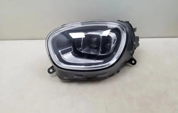 Mini Cooper Countryman F60 Headlight/headlamp