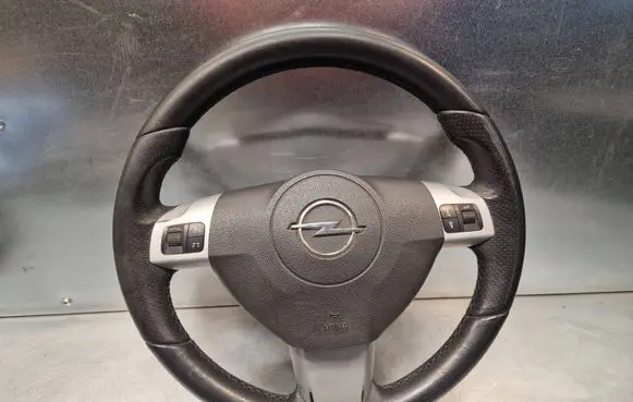 Opel Zafira B Steering wheel 13230335 1017589906