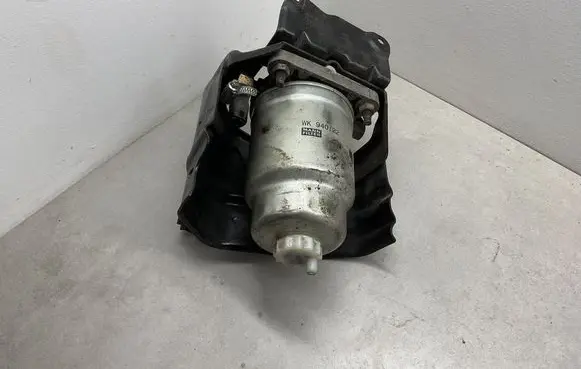 Nissan X-Trail T30 Fuel filter
