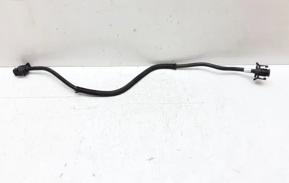 Volvo V70 Engine coolant pipe/hose