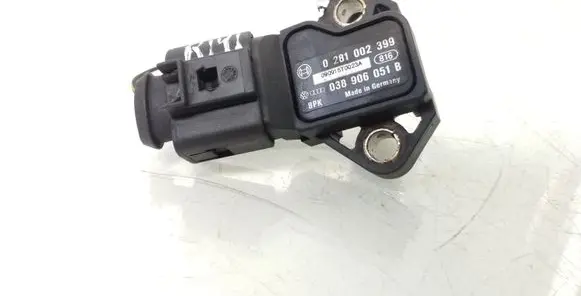 Skoda Roomster (5J) Air pressure sensor 0281002399 038906051B