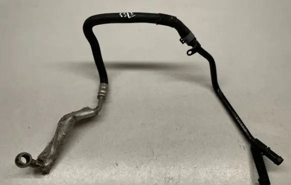 Audi TT TTS Mk2 Engine coolant pipe/hose 06H121085H