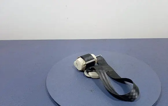 Volkswagen Caddy Front seatbelt 2K0857812F
