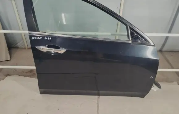 Honda Accord Front door