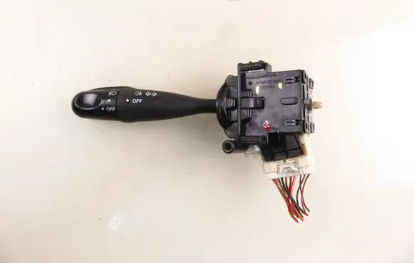 Wiper turn signal indicator stalk/switch