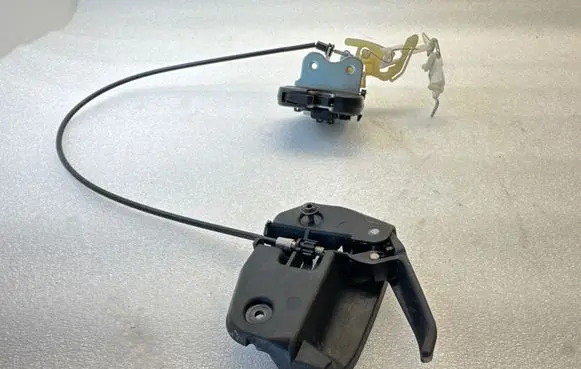 Mercedes-Benz CLK A209 C209 Tailgate/trunk/boot lock/catch/latch A2039200472 2029290258