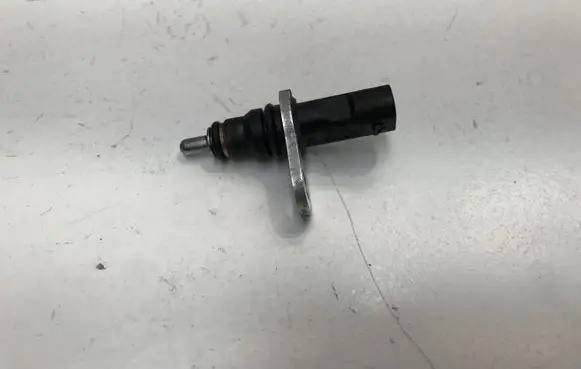 Coolant temperature sensor