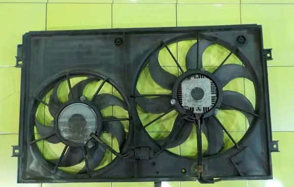 Audi A3 S3 8P Fan set 1K0121207T