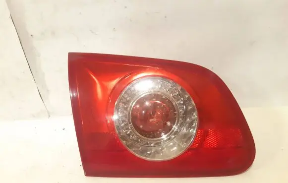 Volkswagen PASSAT B6 Tailgate rear/tail lights 3C9945093