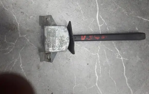 Volvo 240 Wiper control stalk 1363011