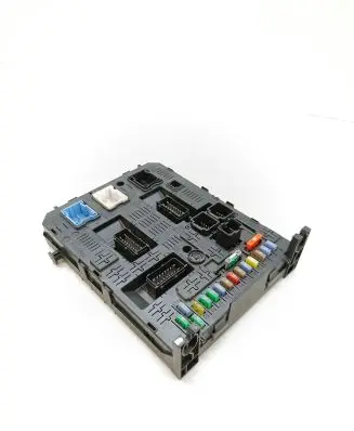 Citroen Berlingo Fuse module 2811975952 28119759