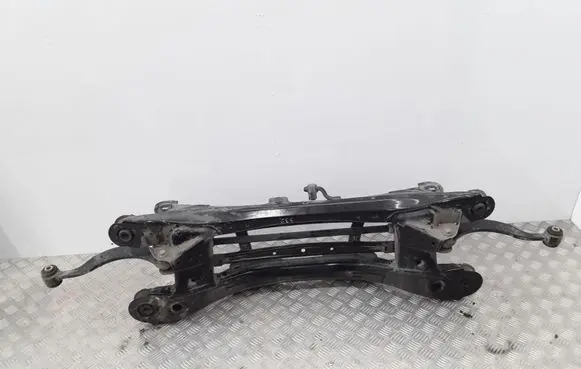 Toyota Auris E180 Rear subframe 13C191252