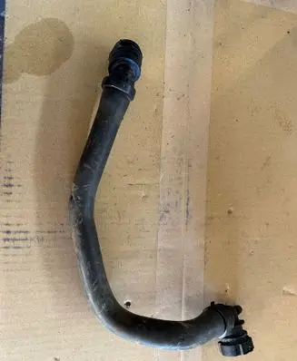 Citroen C5 Aircross Engine coolant pipe/hose 980339188001