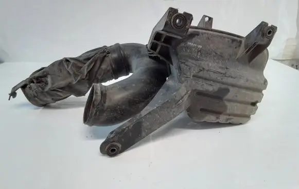 Chevrolet Epica Intake resonator 96434772