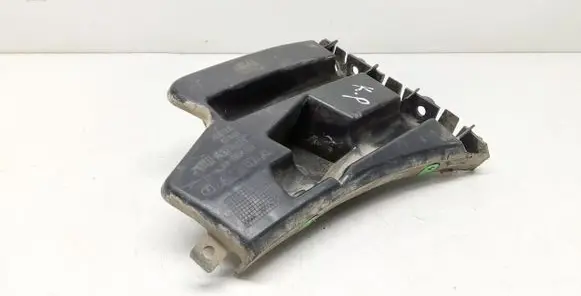 Volvo S60 Front bumper mounting bracket 30796625