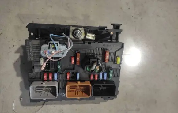 Citroen C2 BSM Control unit 9664055780
