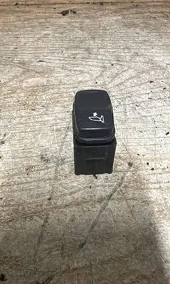 Volvo XC90 Wing mirror switch 30746009