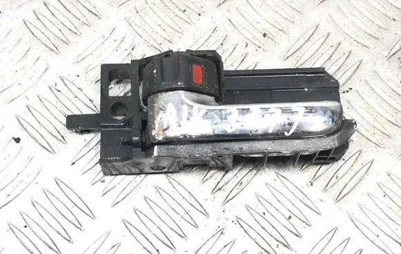 Toyota Avensis T250 Rear door interior handle 50594A1