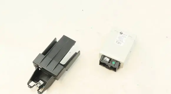 BMW X7 G07 Steering rack control module 8842045 32308842045 55892110